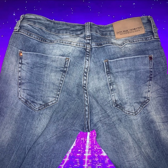 Jeans - Picture 2 of 3